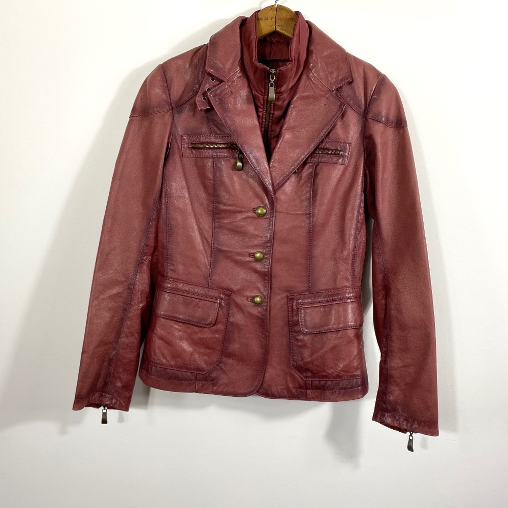Danier Vintage Red Leather Jacket Size 2XS Distressed